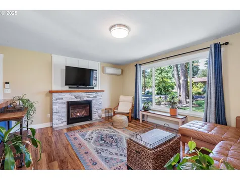 8190 SW Landau Street Portland OR 97223