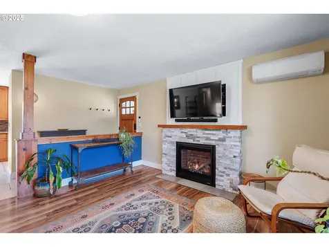 8190 SW Landau Street Portland OR 97223