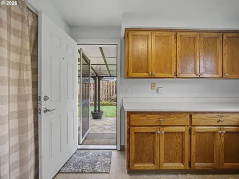 7919 SE Clackamas Road Milwaukie OR 97267