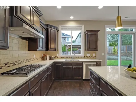 15450 NW Dominion Drive Portland OR 97229