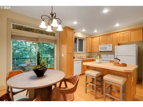 9400 SW 153rd Avenue Beaverton OR 97007