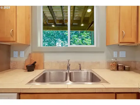 9400 SW 153rd Avenue Beaverton OR 97007