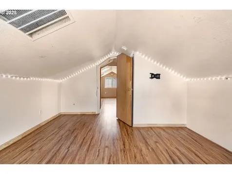 811 NE 2nd Street Winlock WA 98596