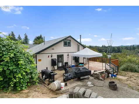 811 NE 2nd Street Winlock WA 98596