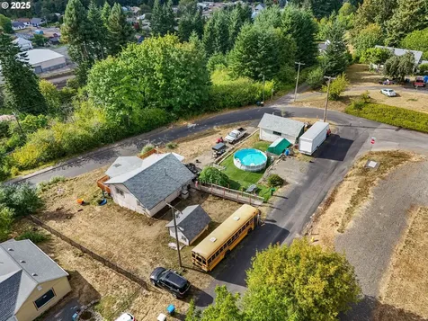 811 NE 2nd Street Winlock WA 98596
