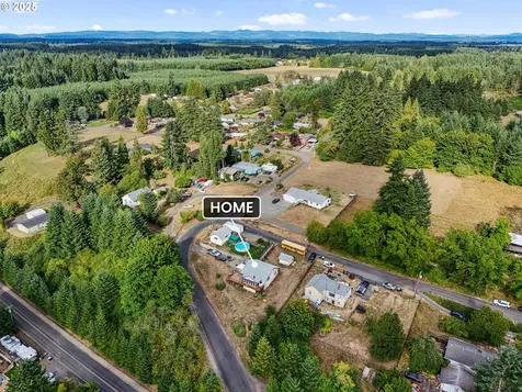 811 NE 2nd Street Winlock WA 98596