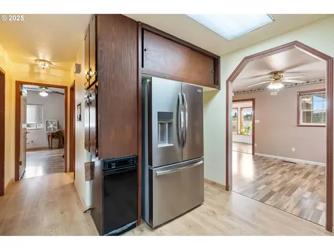 811 NE 2nd Street Winlock WA 98596