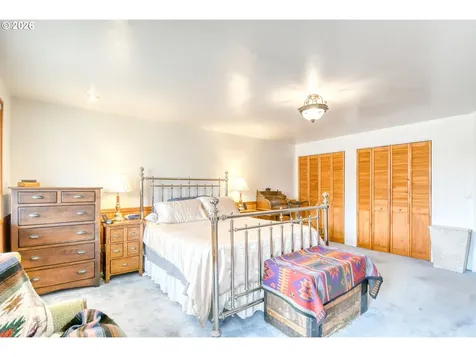 329 W Garfield Street Athena OR 97813