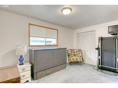 329 W Garfield Street Athena OR 97813
