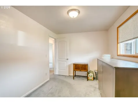 329 W Garfield Street Athena OR 97813