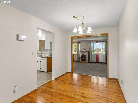 1075 Princeton Road Woodburn OR 97071