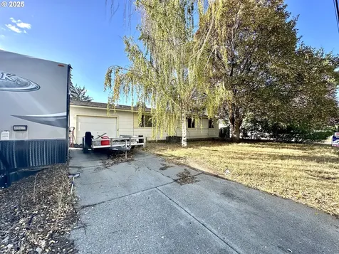 3055 Grove Street Baker City OR 97814