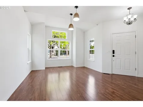 7264 NE Shaleen Street Hillsboro OR 97124