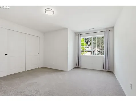 7264 NE Shaleen Street Hillsboro OR 97124