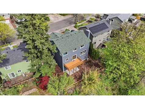 7264 NE Shaleen Street Hillsboro OR 97124
