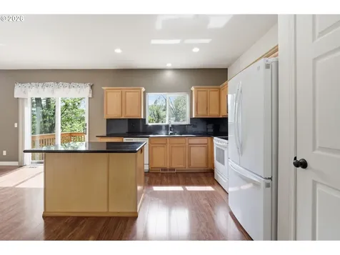 7264 NE Shaleen Street Hillsboro OR 97124