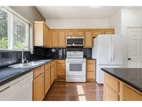 7264 NE Shaleen Street Hillsboro OR 97124