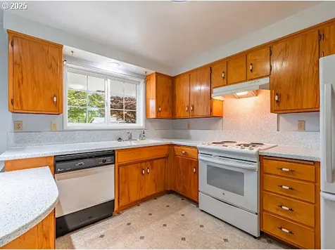 3138 Columbine Street Eugene OR 97404