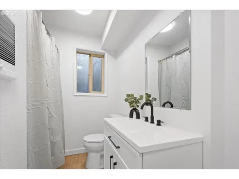 1406 NE 63rd Street Vancouver WA 98665