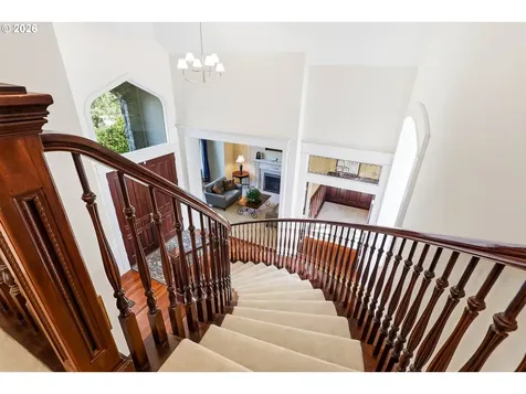 2484 Marylshire Lane Lake Oswego OR 97034