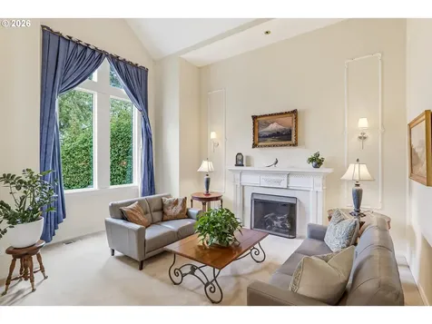 2484 Marylshire Lane Lake Oswego OR 97034