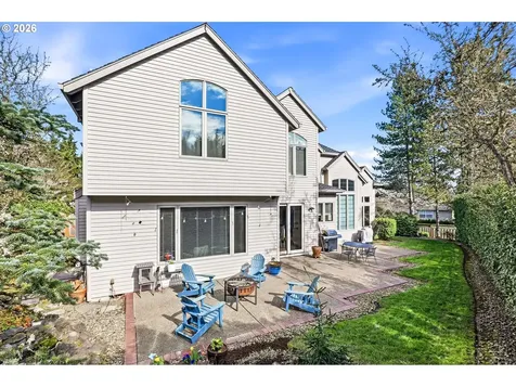 2484 Marylshire Lane Lake Oswego OR 97034