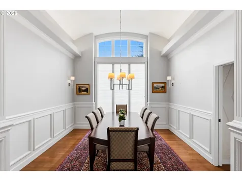 2484 Marylshire Lane Lake Oswego OR 97034