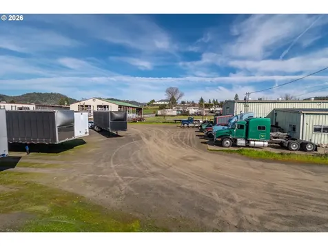 1880 NE Stephens Street Roseburg OR 97470