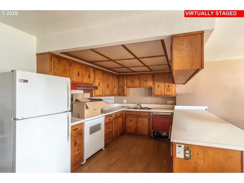 1880 NE Stephens Street Roseburg OR 97470