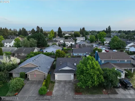 16215 NE 13th Street Vancouver WA 98684