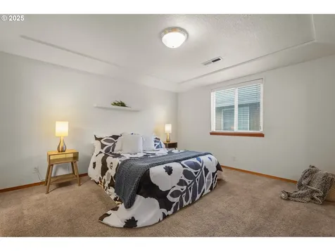 16215 NE 13th Street Vancouver WA 98684