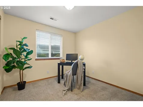 16215 NE 13th Street Vancouver WA 98684