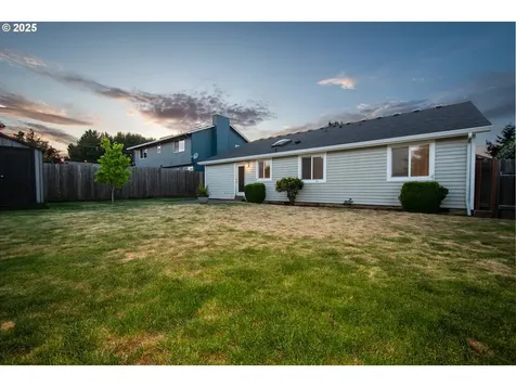 16215 NE 13th Street Vancouver WA 98684