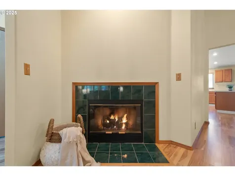 16215 NE 13th Street Vancouver WA 98684