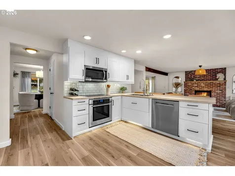 40007 NE 127th Court Amboy WA 98601