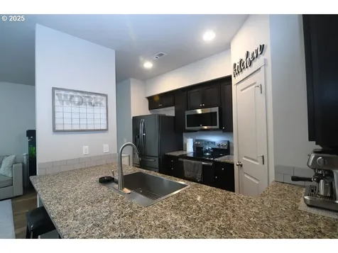 11501 NE 125th Avenue Vancouver WA 98682