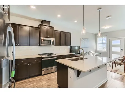 8003 SE Engelmann Street Hillsboro OR 97123