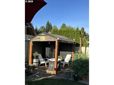 748 SW Willowbrook Avenue Gresham OR 97080
