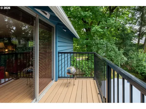 3112 Upper Drive Lake Oswego OR 97035