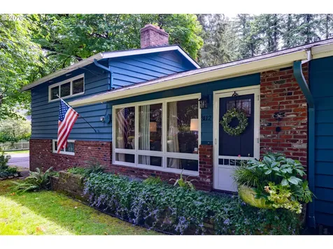 3112 Upper Drive Lake Oswego OR 97035