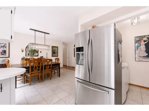 3112 Upper Drive Lake Oswego OR 97035