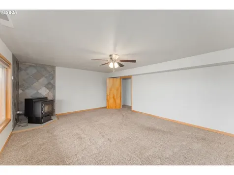 411 Woodland Drive Winston OR 97496