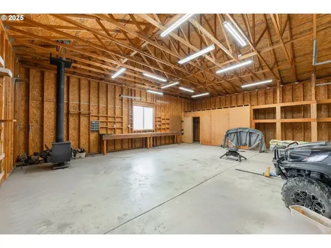 411 Woodland Drive Winston OR 97496