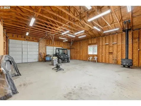 411 Woodland Drive Winston OR 97496