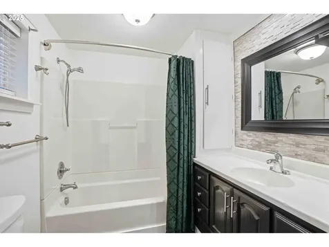 820 Barclay Hills Drive Oregon City OR 97045
