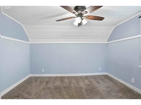 820 Barclay Hills Drive Oregon City OR 97045