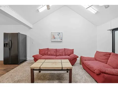820 Barclay Hills Drive Oregon City OR 97045