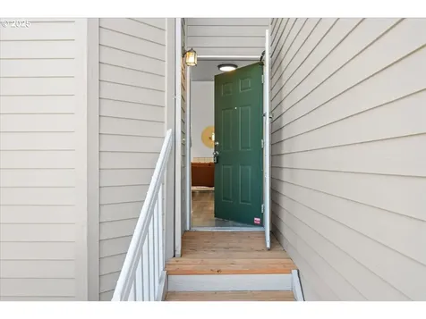 17630 SW Breckenridge Lane Beaverton OR 97007
