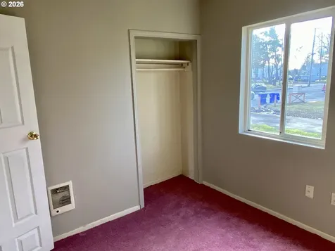 3727 SE 86th Avenue Portland OR 97266
