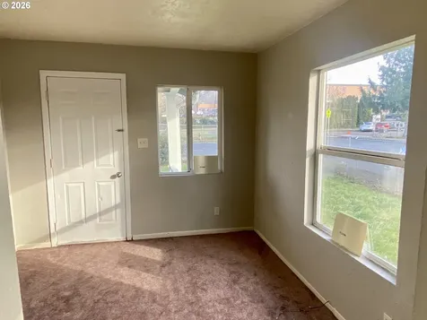 3727 SE 86th Avenue Portland OR 97266